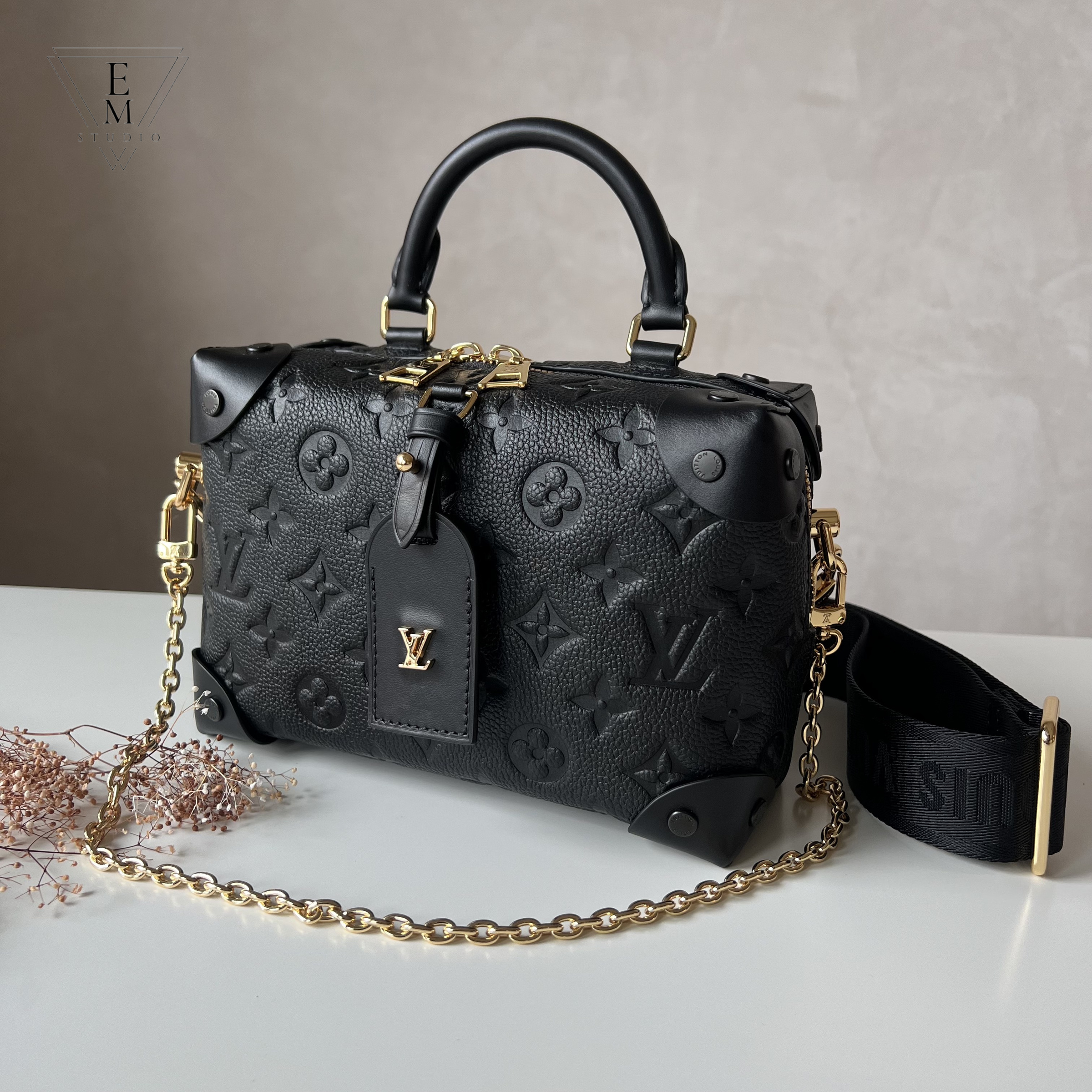 LV PETITE MALLE SOUPLE 黑色壓花小行李箱手袋