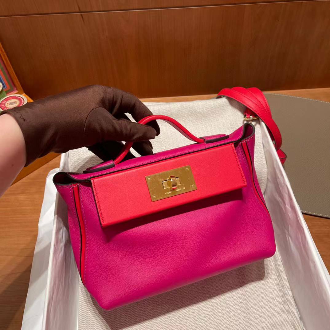 HERMES 2424 91 玉蘭粉金釦手提包