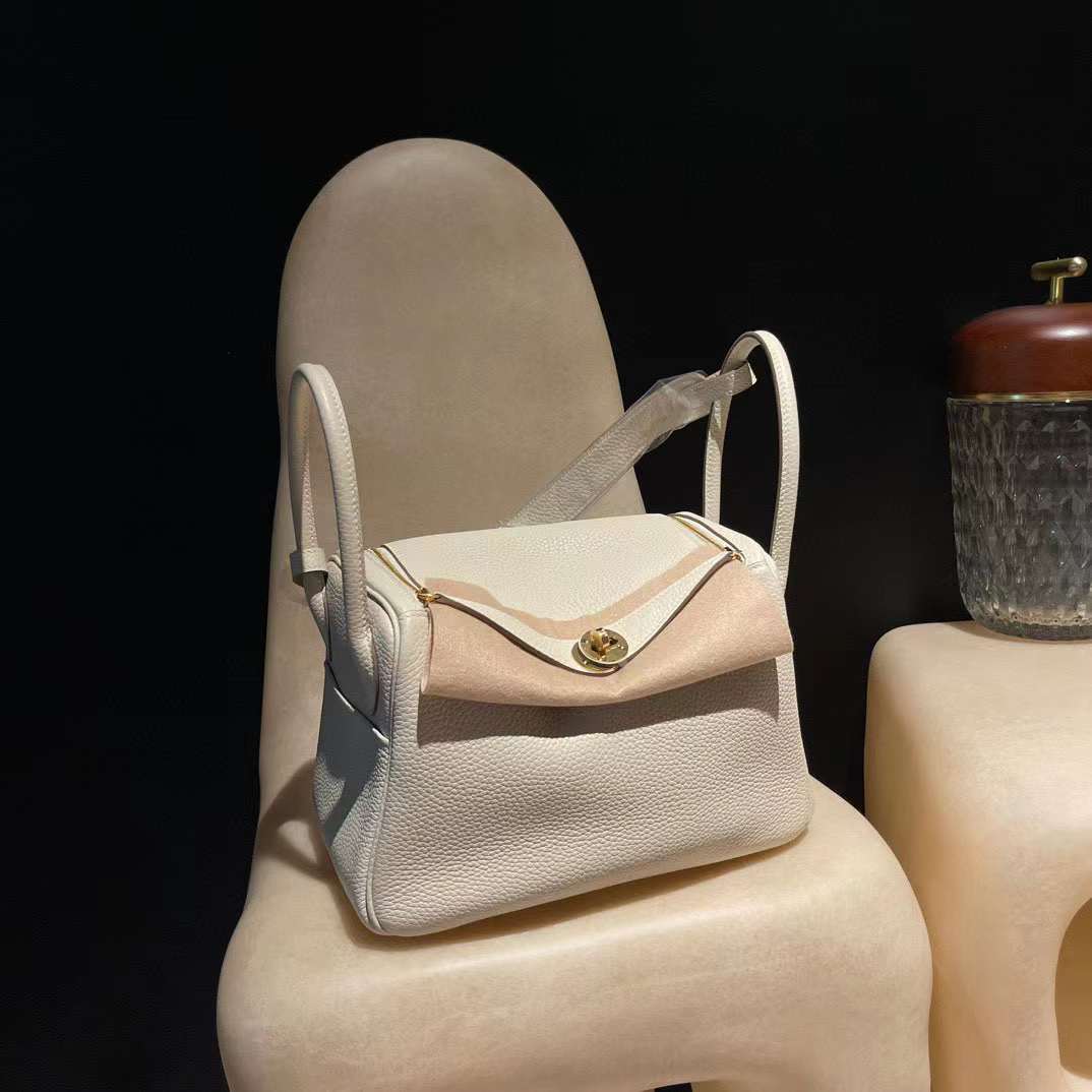 HERMES LINDY CLEMENCE皮10奶昔白金釦 轉釦手提/肩背兩用包 26CM