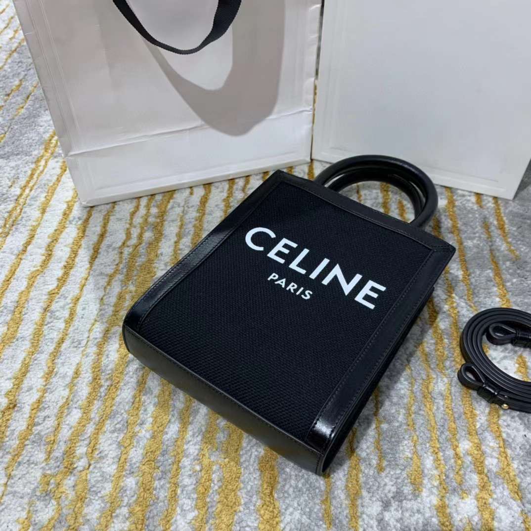 CELINE TRIOMPHE 紡織麻布迷你型直式CABAS 琴譜包 (兩色)