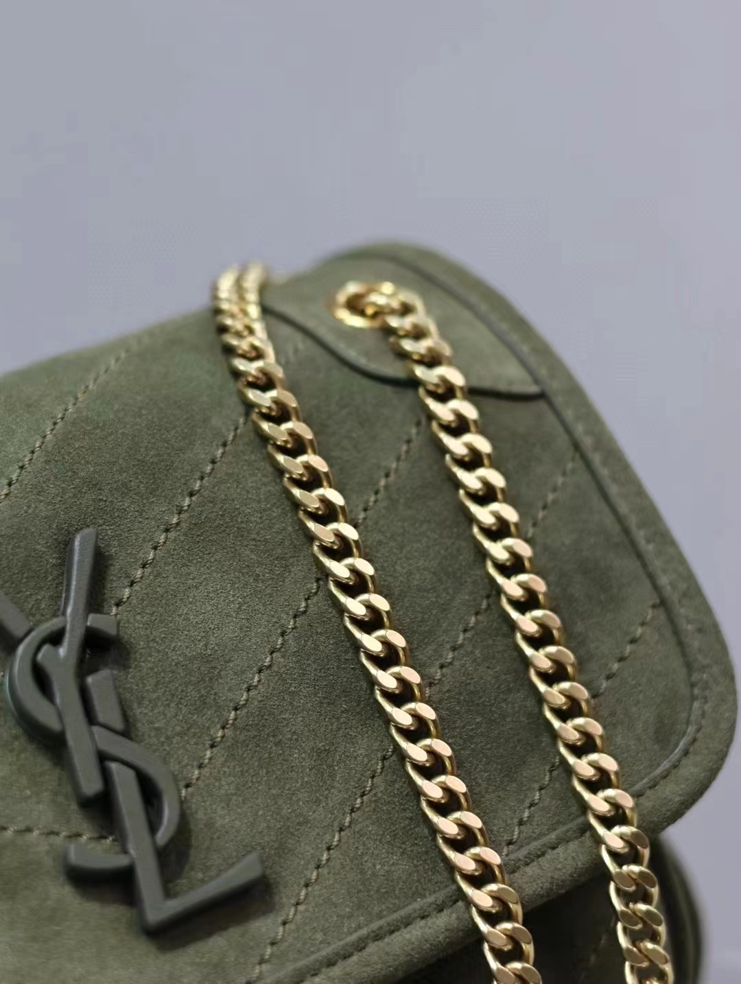 Y*L NIKI BAG 肩背包 軍綠磨砂配金扣 22/28