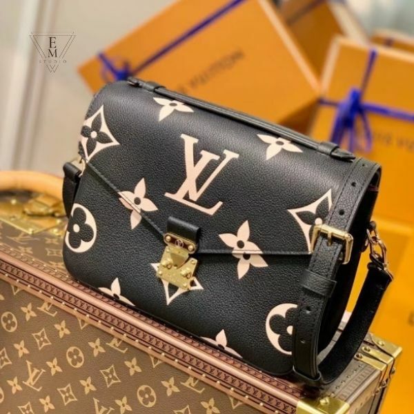 LV POCHETTE MÉTIS郵差包 (兩色)