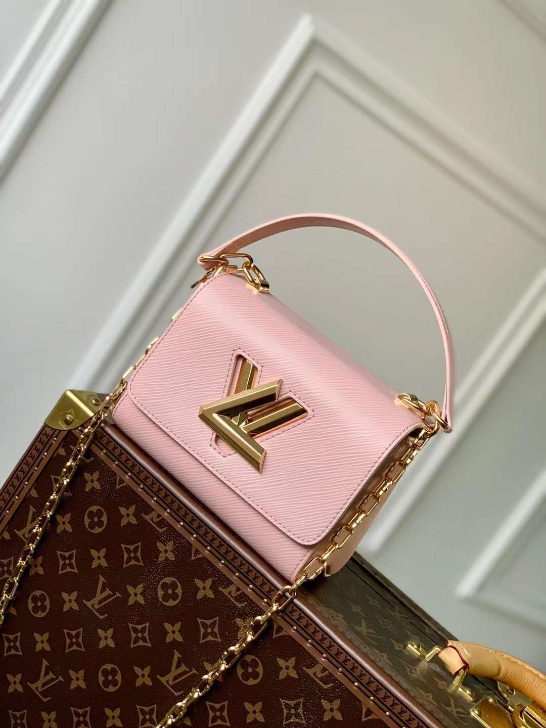 LV TWIST 粉色手袋 PM