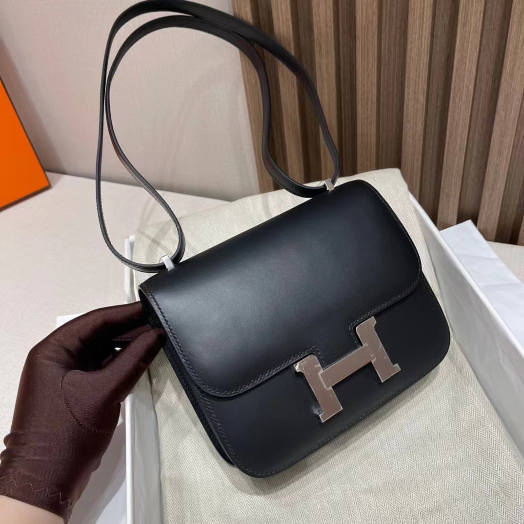 HERMES CONSTANCE BOX皮 89 黑色銀釦康康包