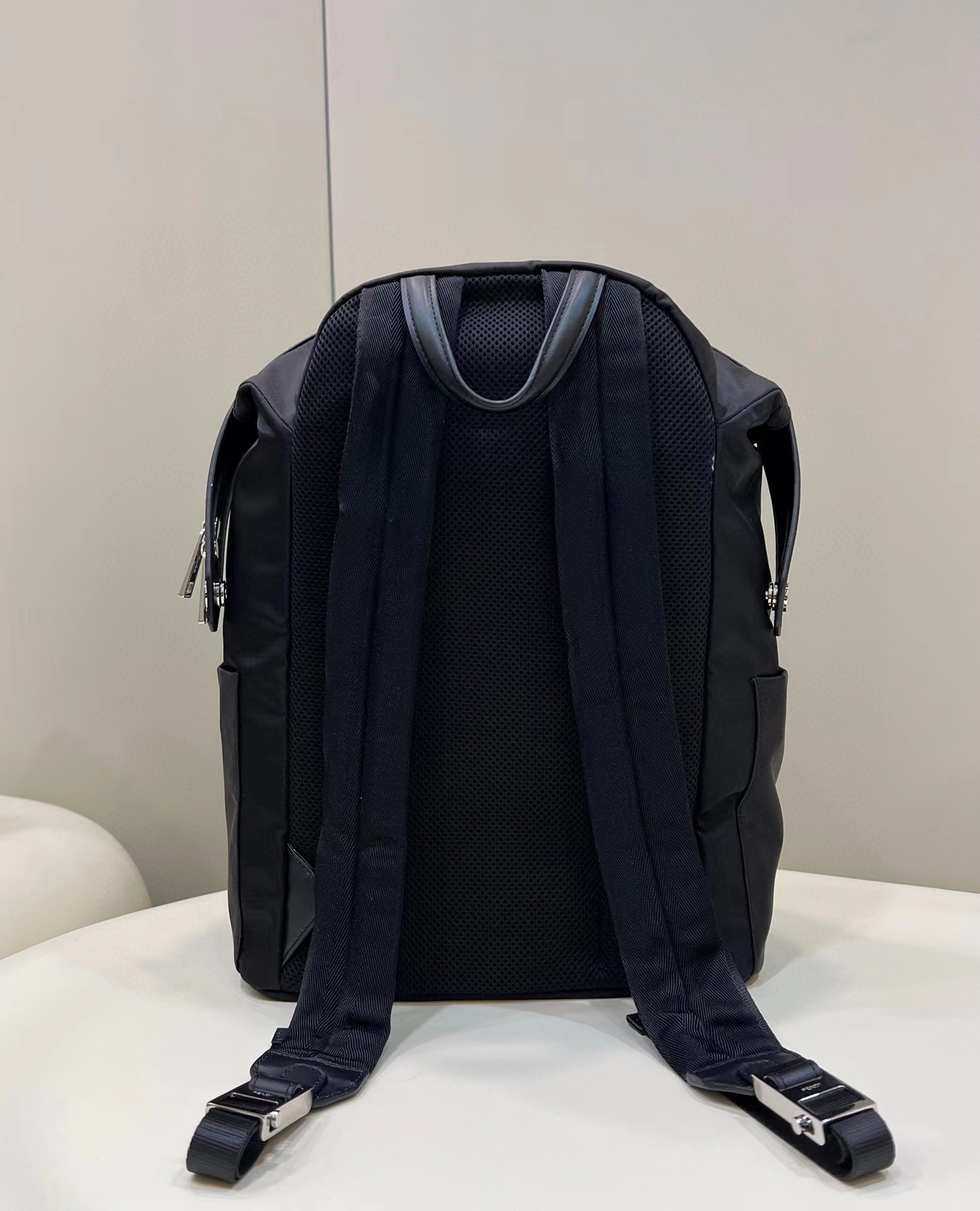 FENDI VOCABULARY 尼龍後背包