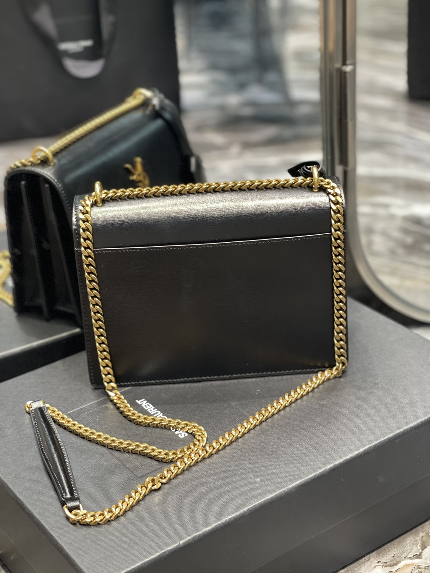 Y*L SUNSET 黑色金釦日落包 中號