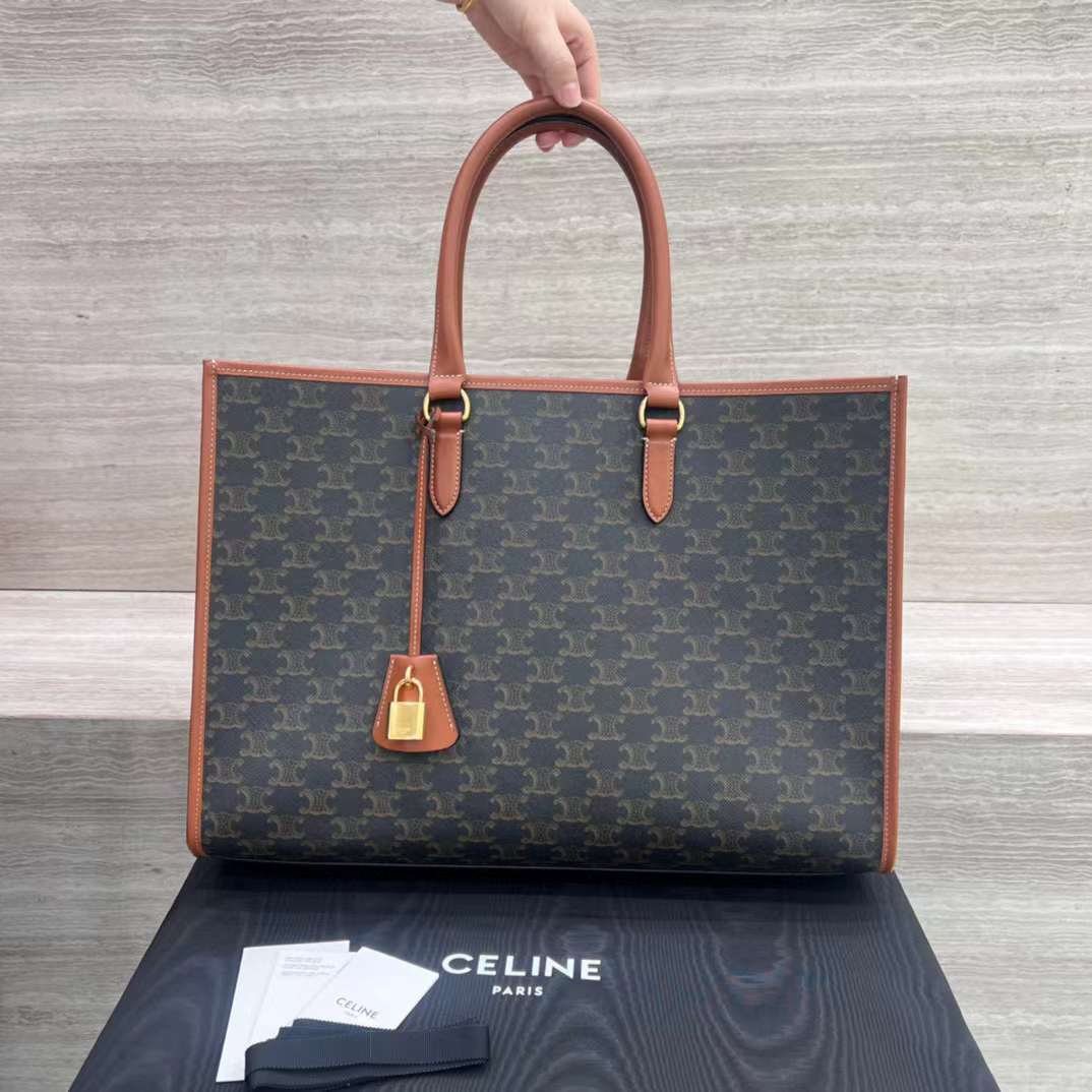 CELINE TRIOMPHE CANVAS 老花牛皮革托特包
