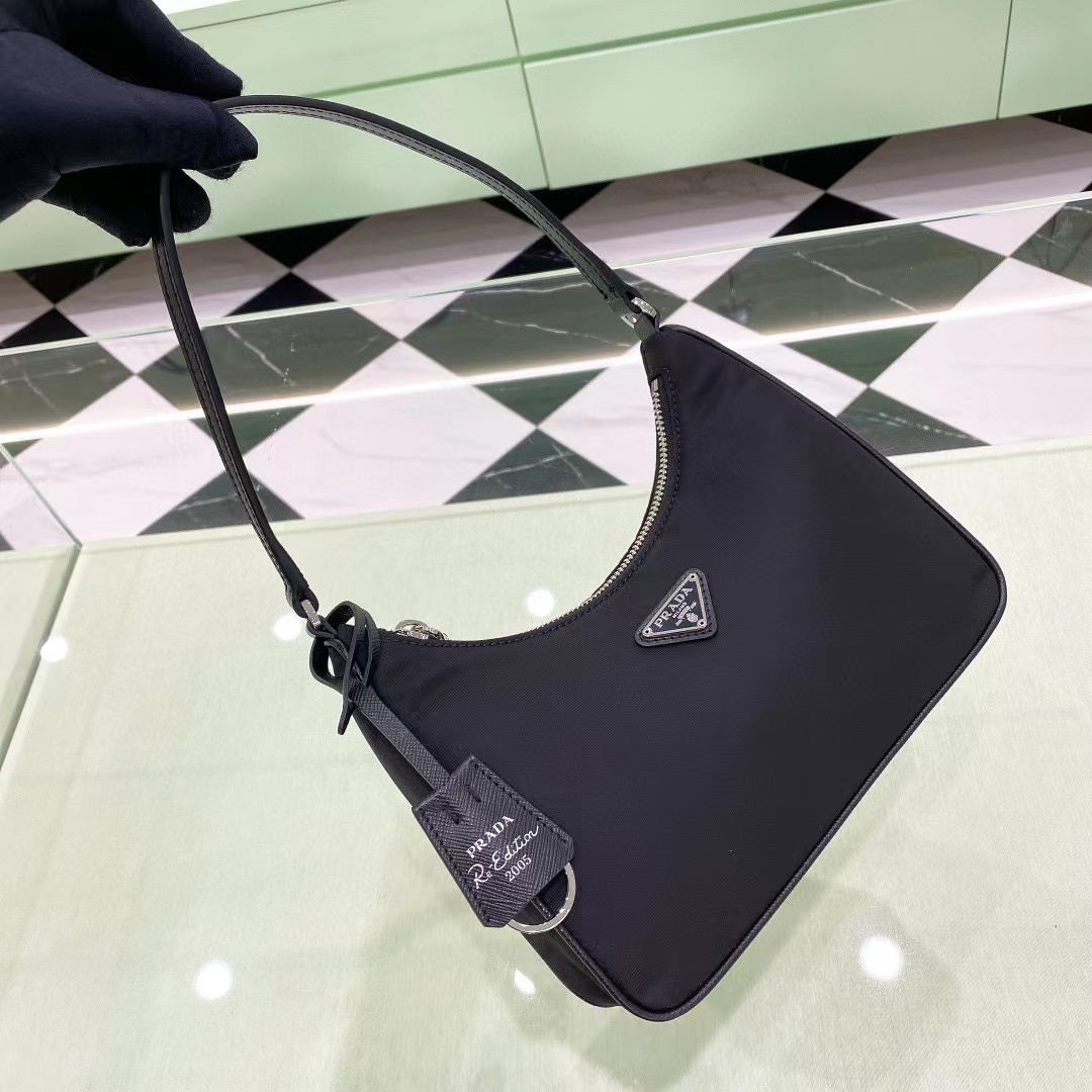 PRADA HOBO RE-EDITION 2005年再生迷你手袋 (五色)