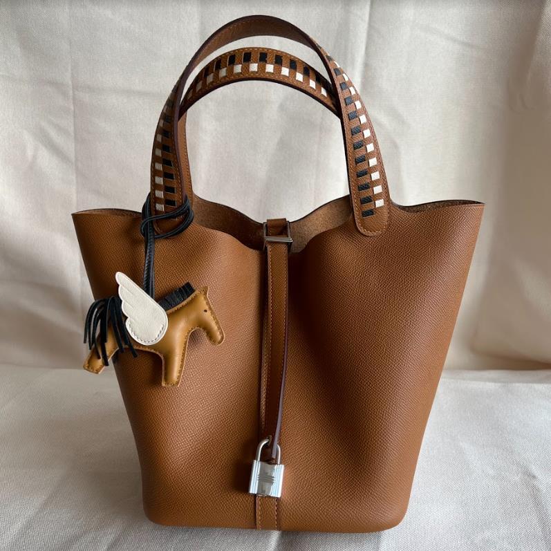 HERMES 28 焦糖棕編織提把菜籃子