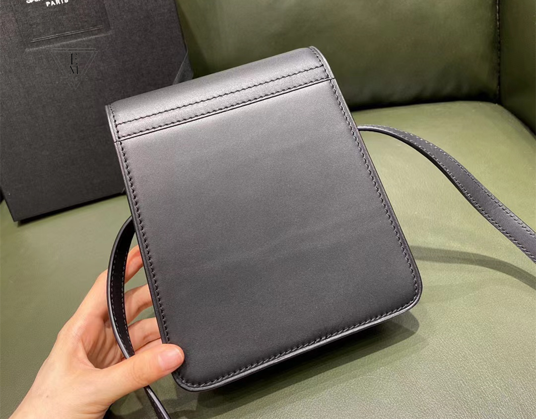 Y*L KAIA 豎款肩背包