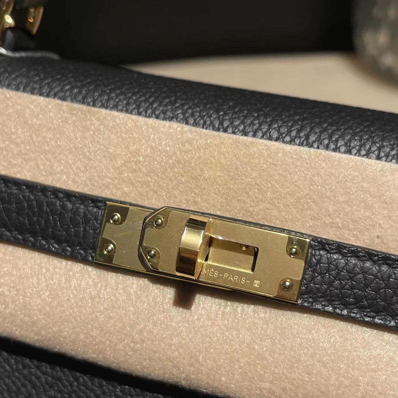 HERMES KELLY TAURILLON TOGO 89黑色 金釦 25/28/32/35