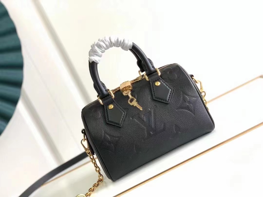 LV SPEEDY BANDOULIÈRE 20 黑色壓紋手提/斜背波士頓包
