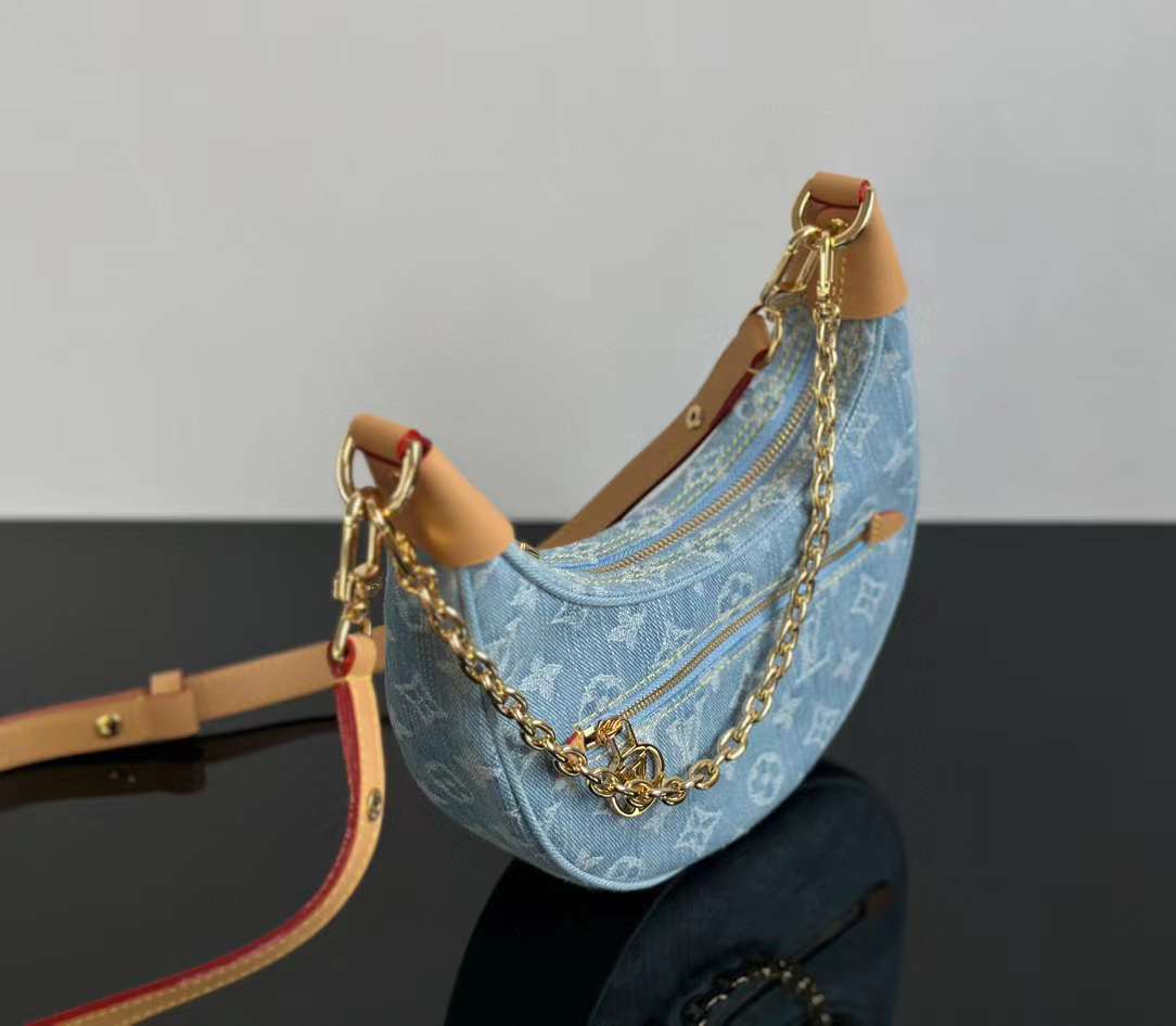 LV LOOP 牛仔印花牛角包/腋下包 M24846