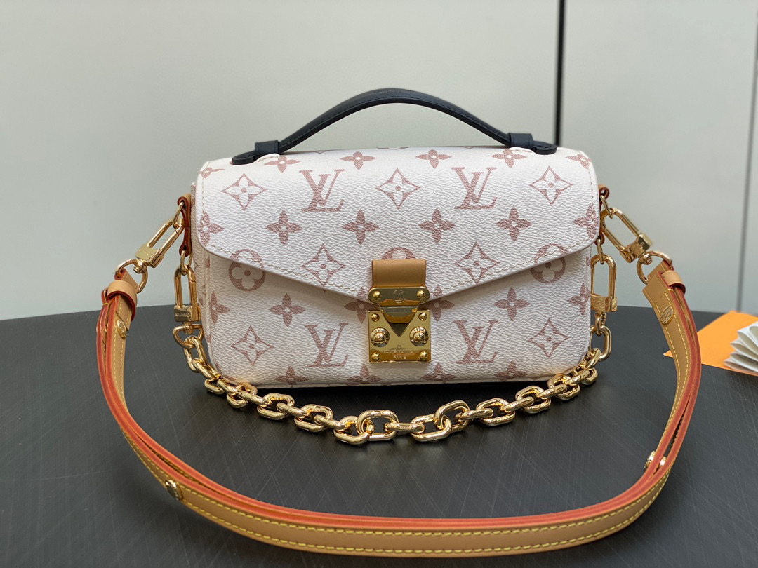 LV POCHETTE METIS EAST WEST 郵差包 沙丘色 M46914