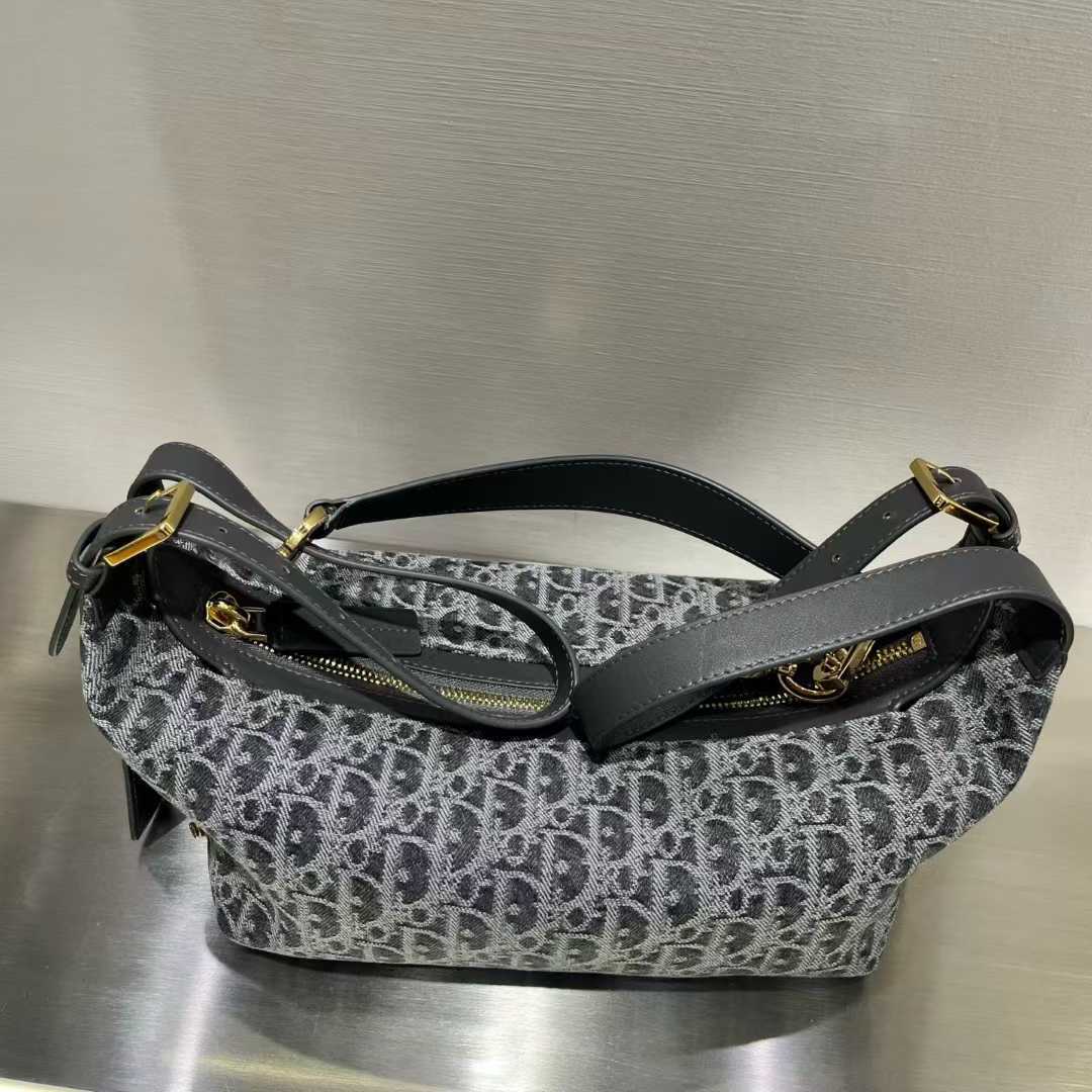 DIOR D-Journey 手袋 餃子包 流浪包