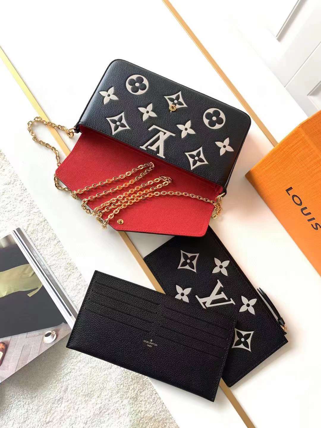LV FÉLICIE POCHETTE WOC 黑色壓印鏈條信封包