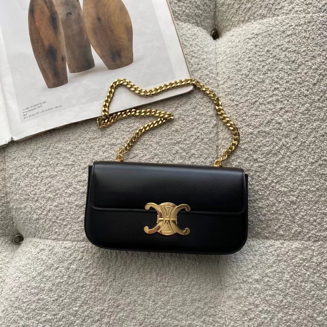 CELINE TRIOMPH 亮面小牛皮鏈條腋下包 (兩色)