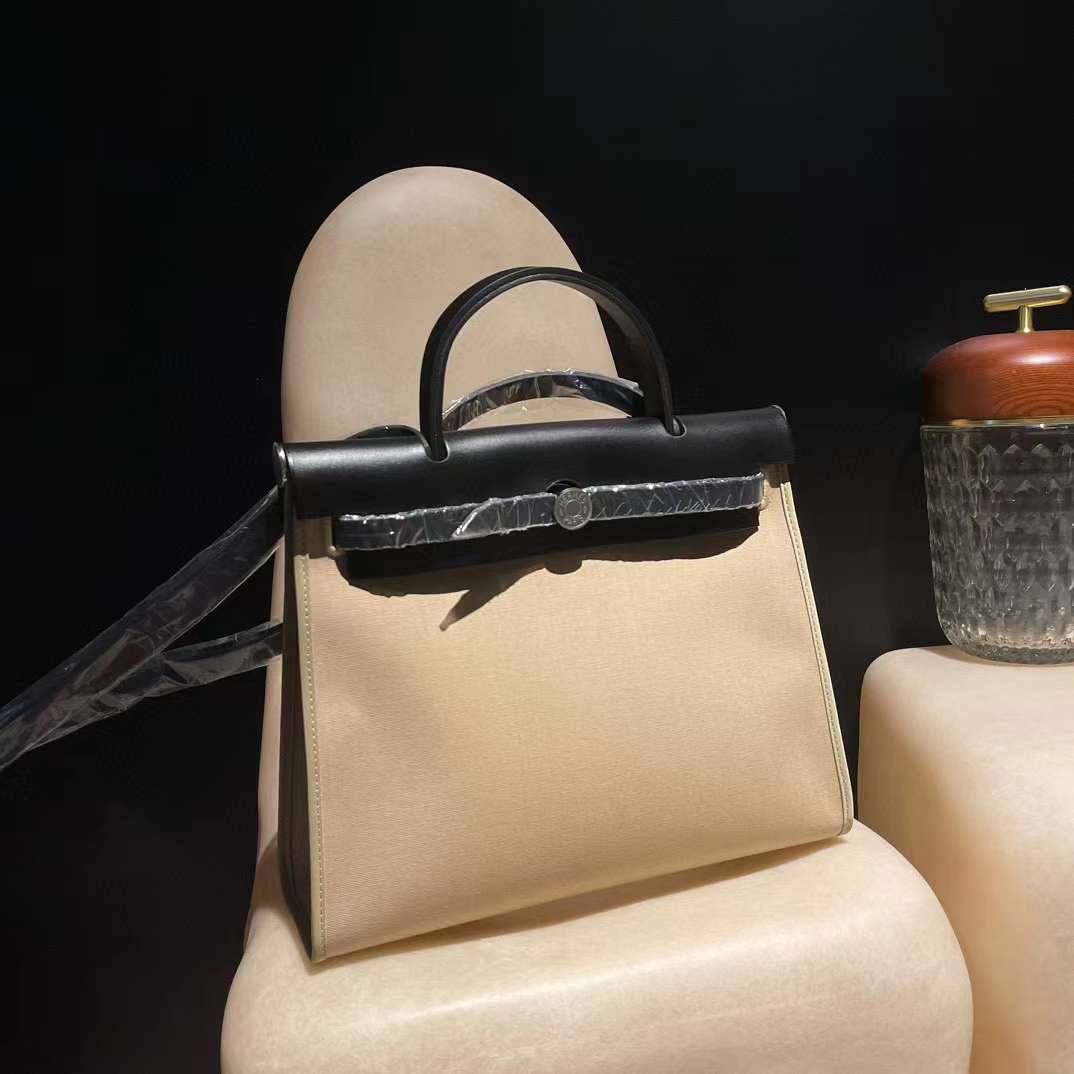 HERMES 31HERBAG 外縫線 兩用手提肩背包 S2風衣灰帆布拼牛皮 銀扣