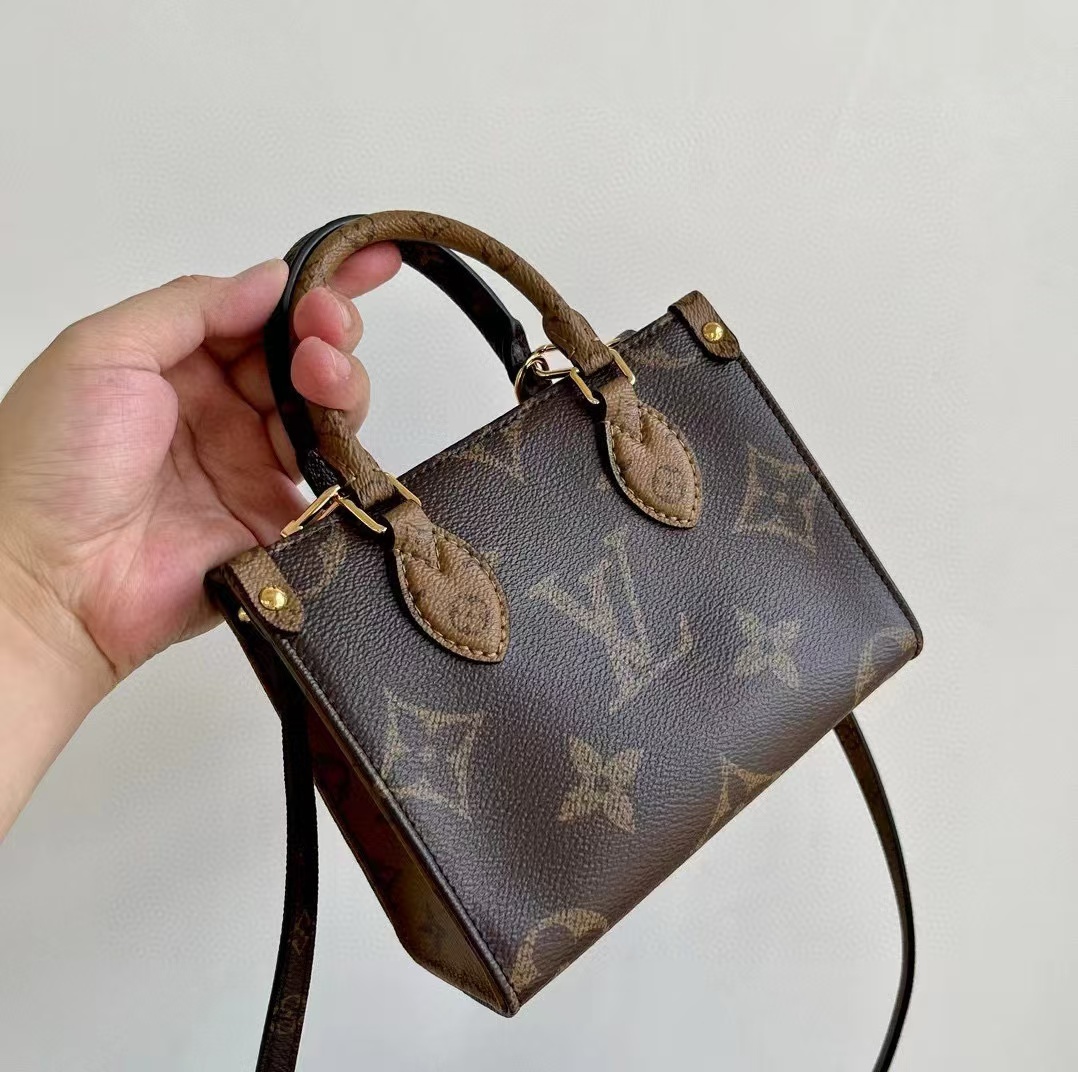 LOUIS VUITTON ONTHEGO BB M46839