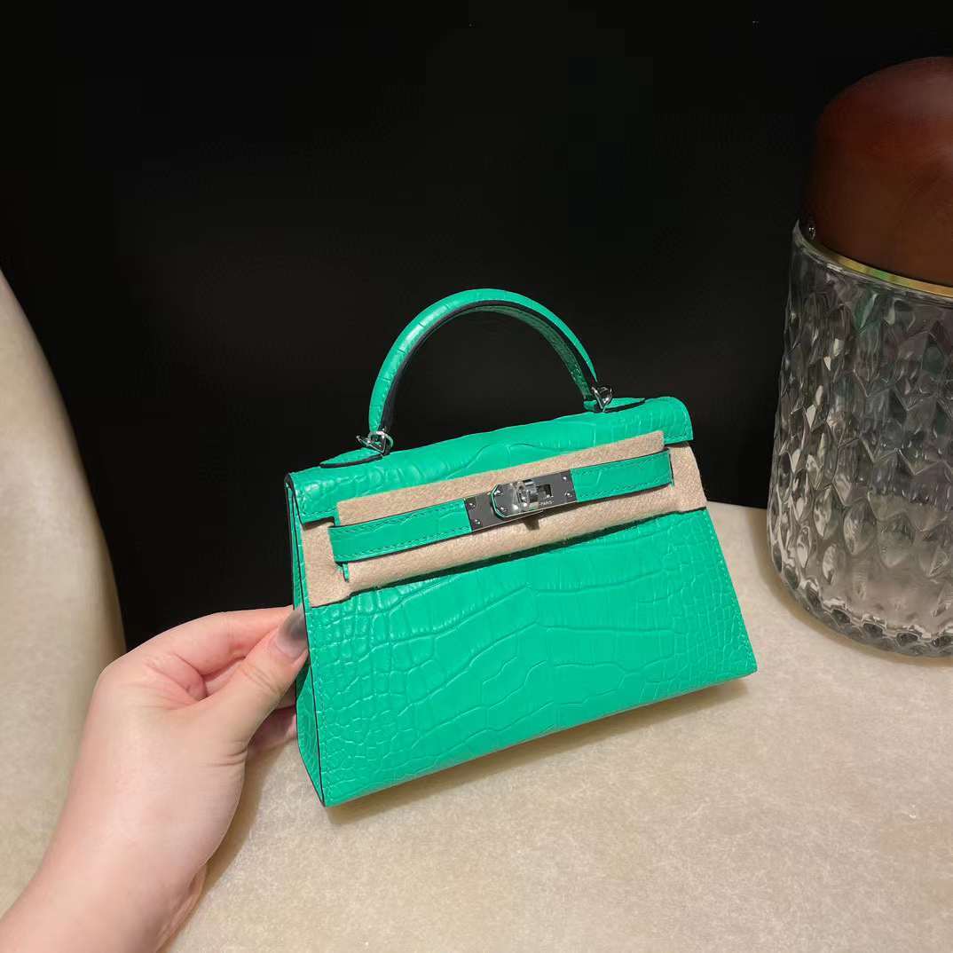 HERMES MINI KELLY 二代 霧面美洲鱷魚皮方塊 0Z 漫畫綠銀扣
