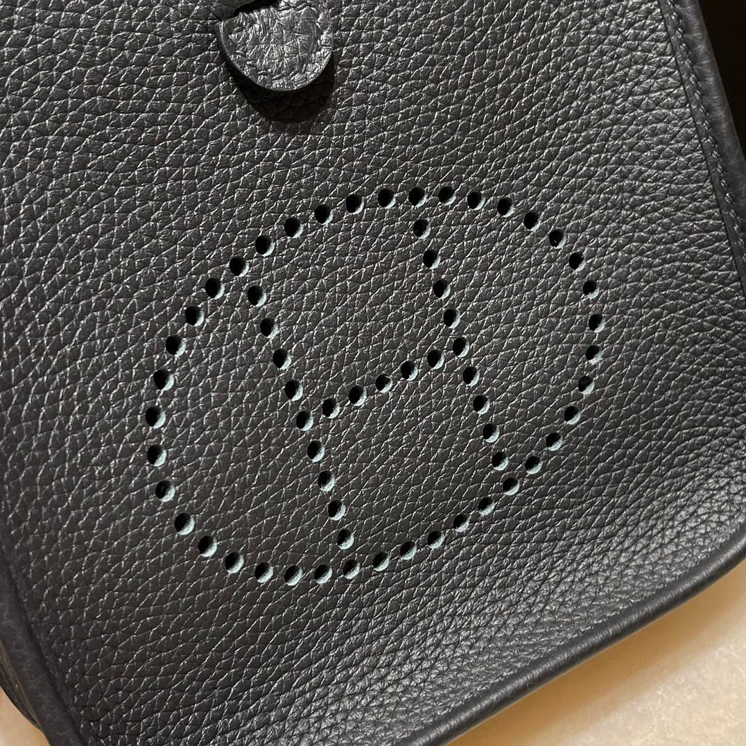 HERMES MINI EVELYNE CLEMENCE皮 89 黑色 銀釦 伊芙琳