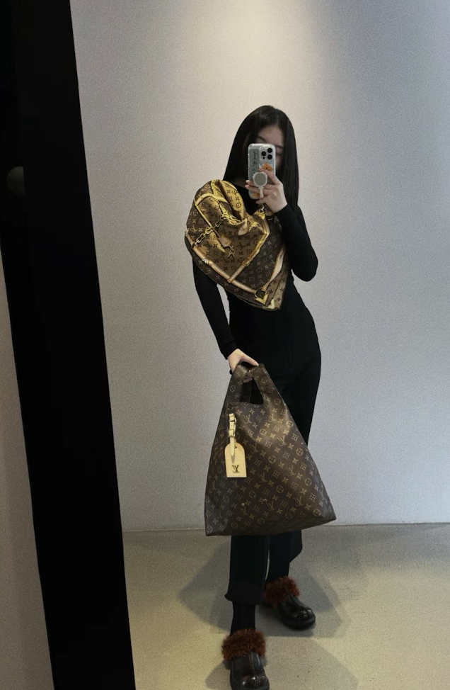 LV ATLANTIS GM 經典印花手袋 M46817