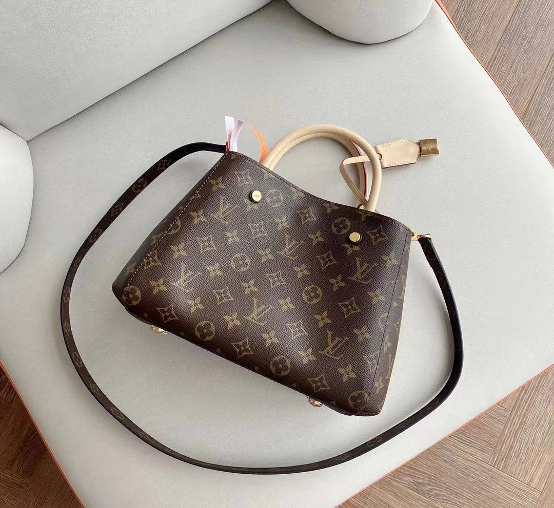 LV MONTAIGNE BB 蒙田包
