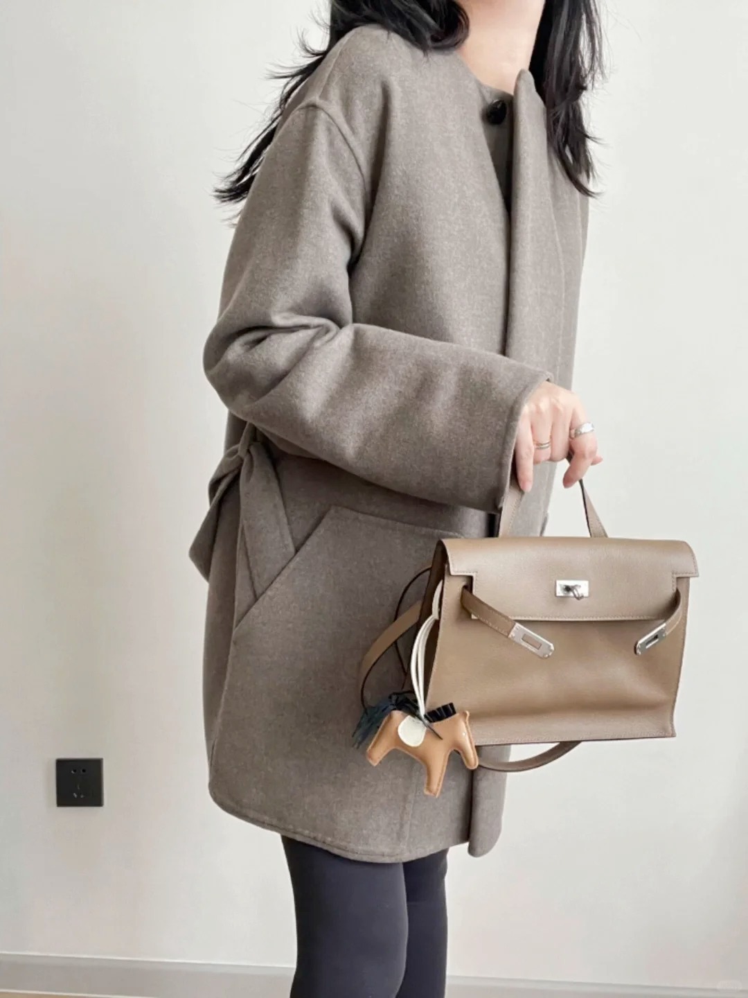 HERMES KELLY DANSE 跳舞包 EVERCOLOR皮 D0威瑪犬色 22CM