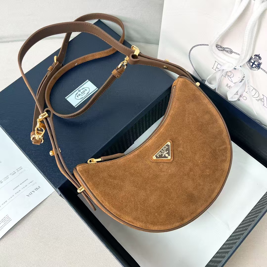 PRADA ARQUE' 麂皮肩背手袋