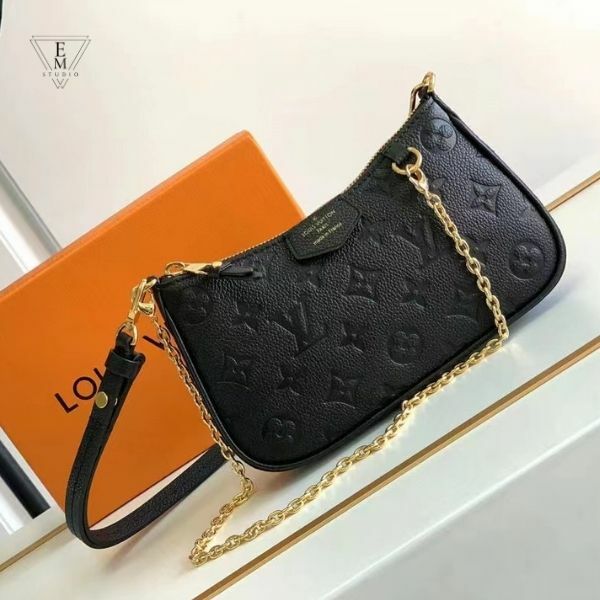 LV EASY POUCH ON STRAP BAG (兩色)