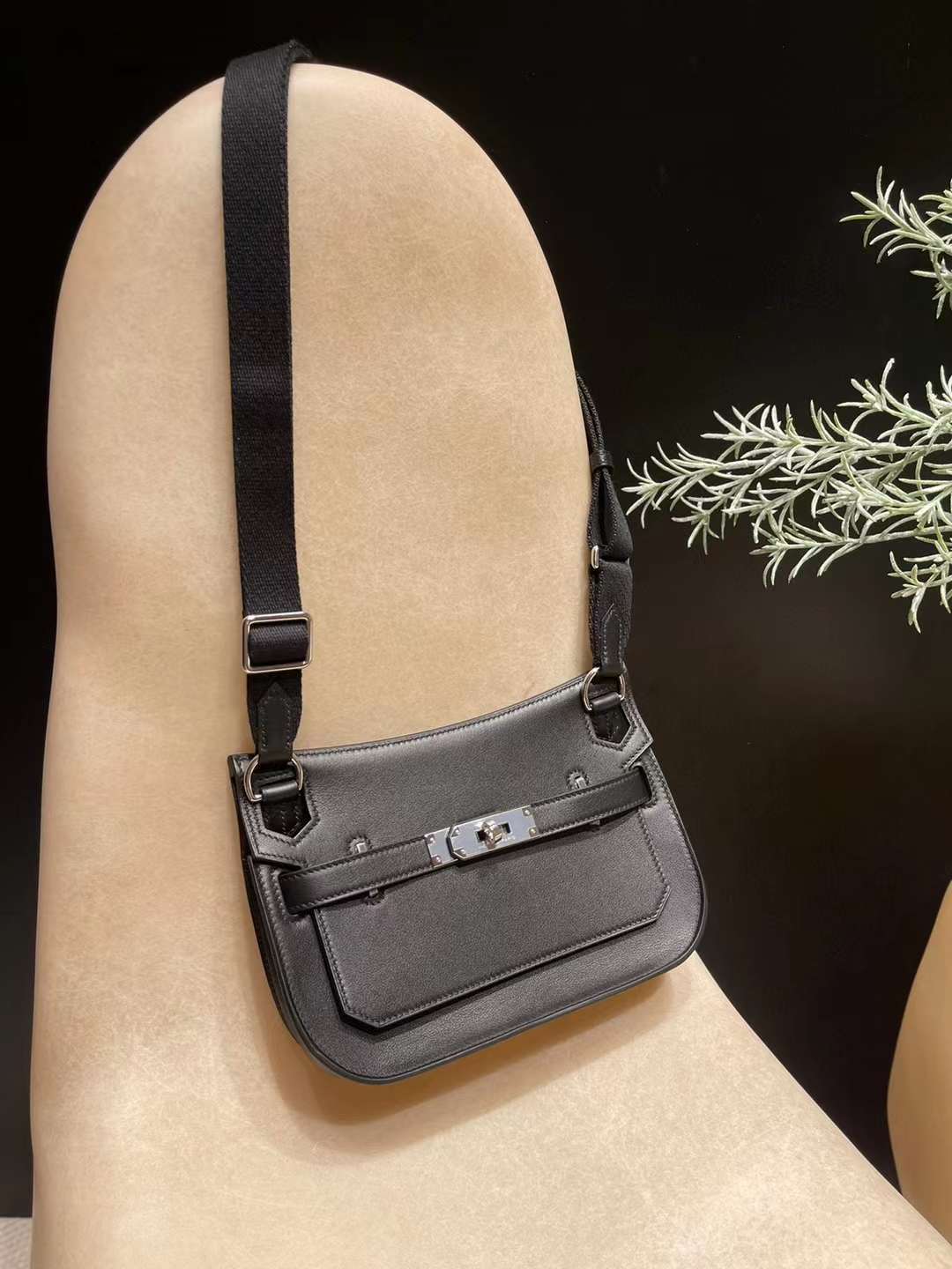 HERMES MINI JYPSIERE SWIFT皮 89黑色銀扣 吉普賽包