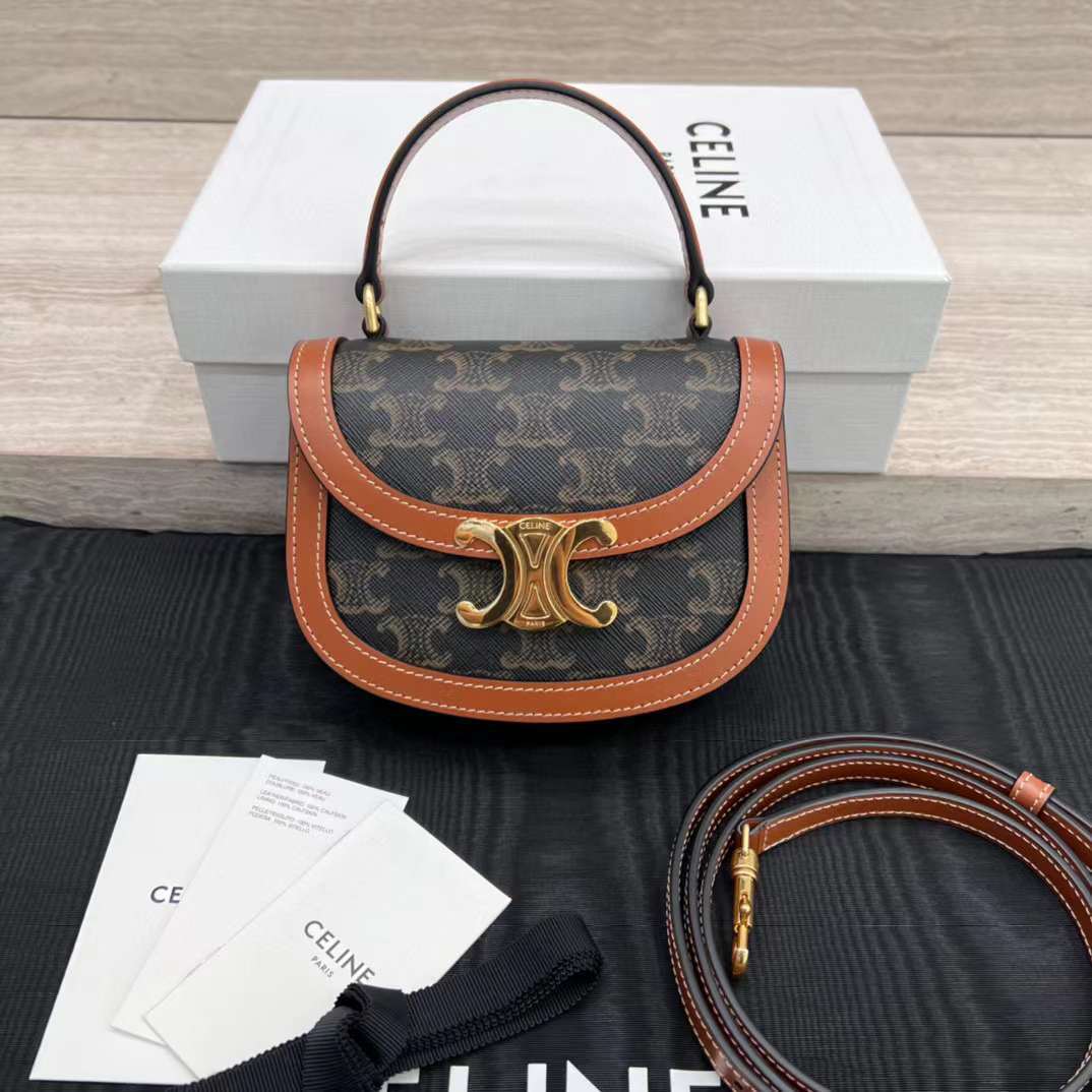 CELINE 23 BESACE TRIOMPHE MINI 標誌印花牛皮革手袋