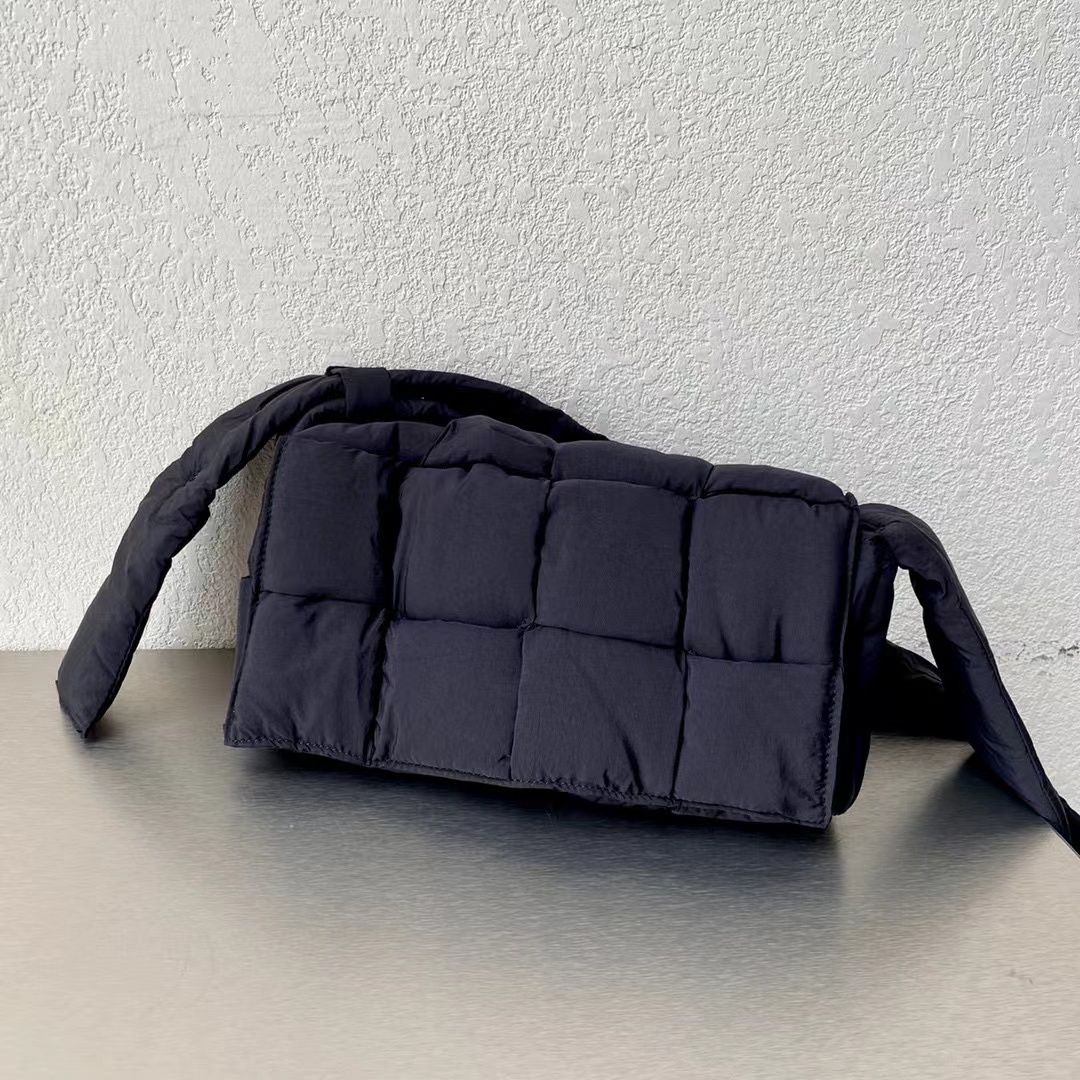 BV THE PADDED TECH CASSETTE BAG