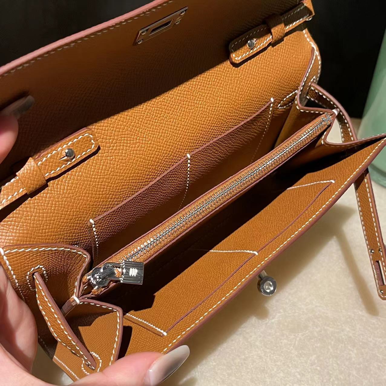 HERMES KELLY TO GO EPSOM皮 37金棕銀扣/金釦