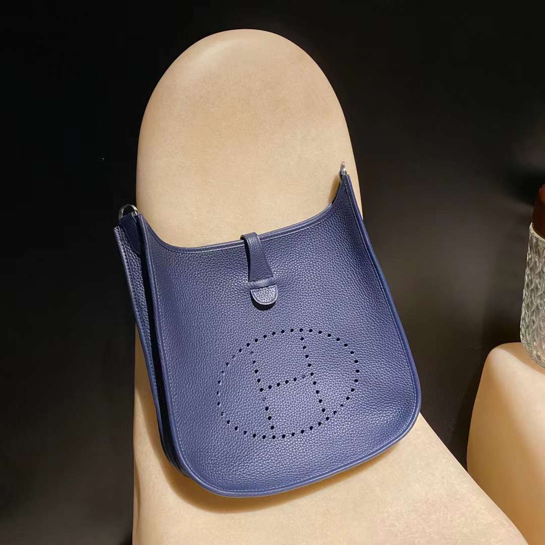 HERMES EVELYN 73 寶石藍 29CM 斜背包