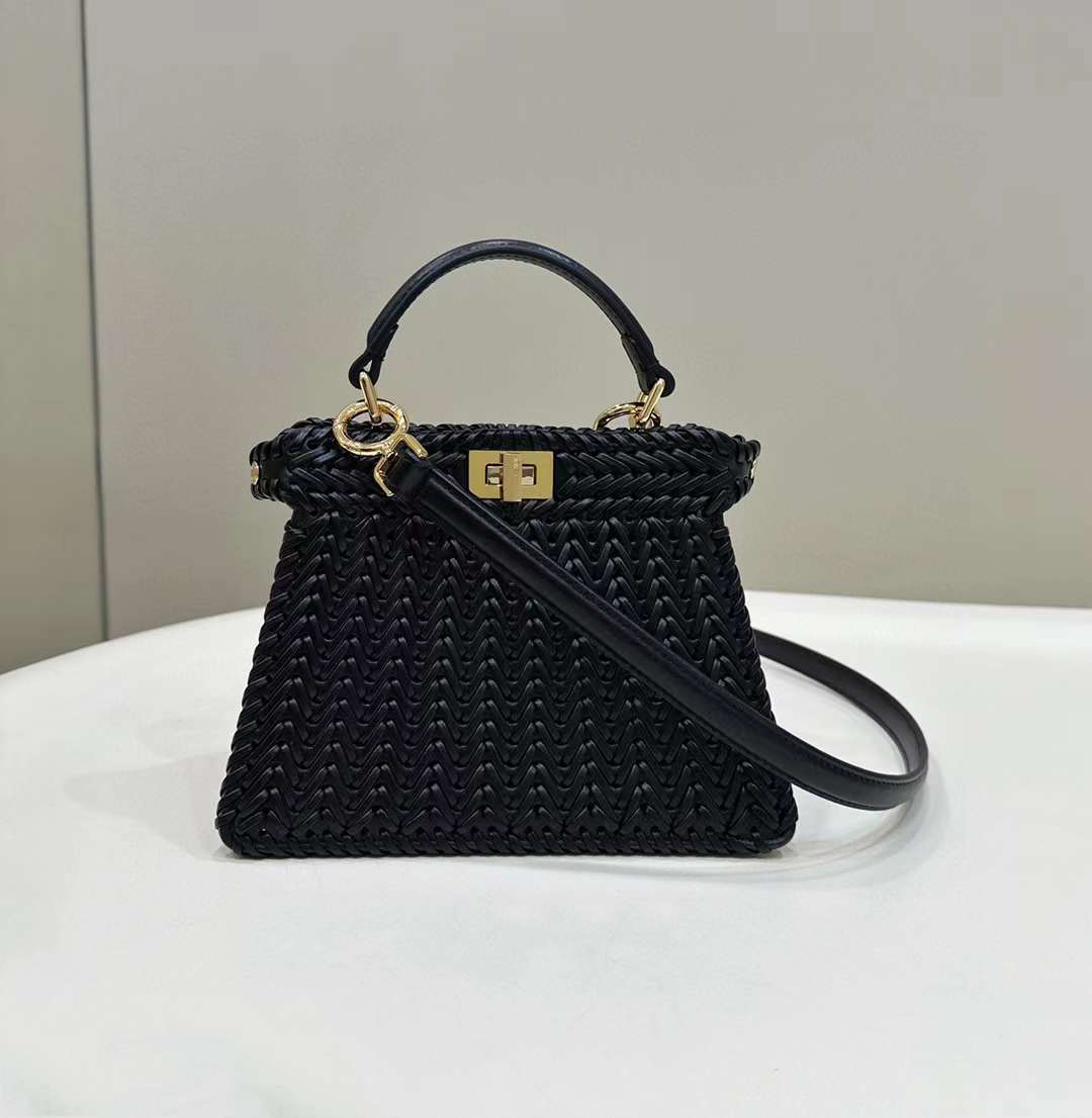 FENDI PEEKABOO ISEEU 全皮編織手提包 黑色小號