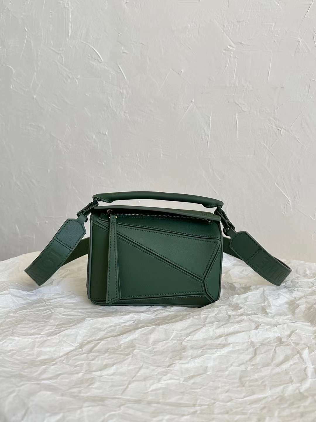 LOEWE PUZZLE 寬肩帶 墨綠色BAG 18/24