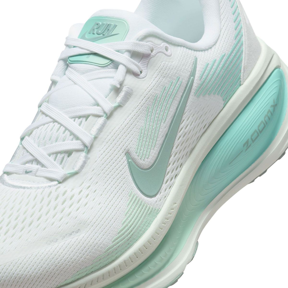 Nike Vomero 18 Womens Running Shoes