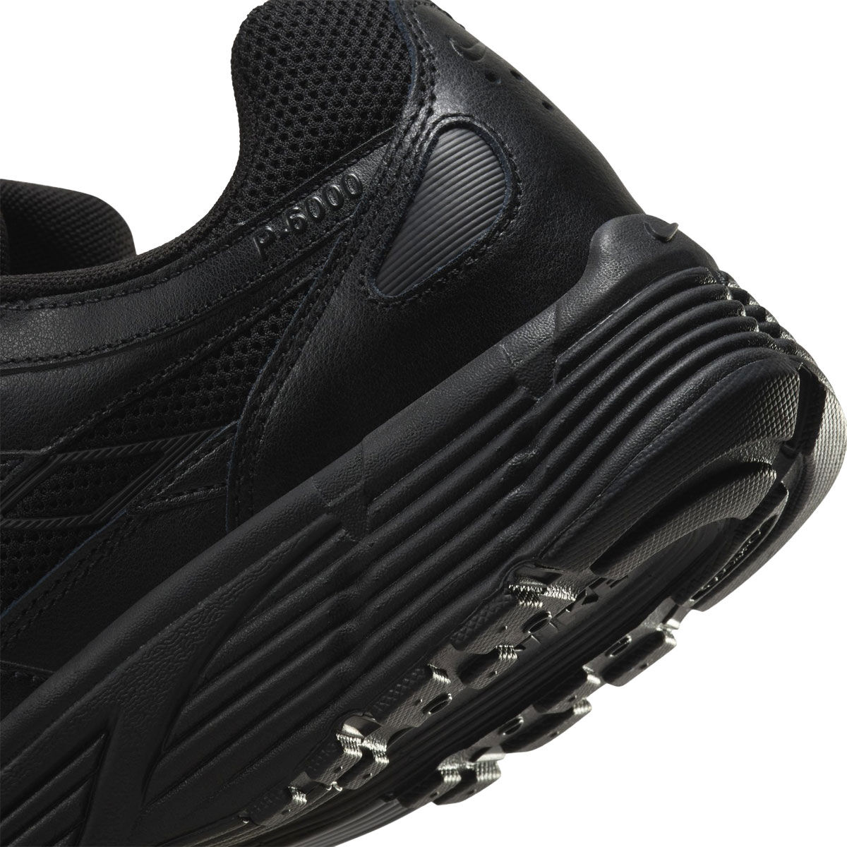 Nike P-6000 Casual Shoes