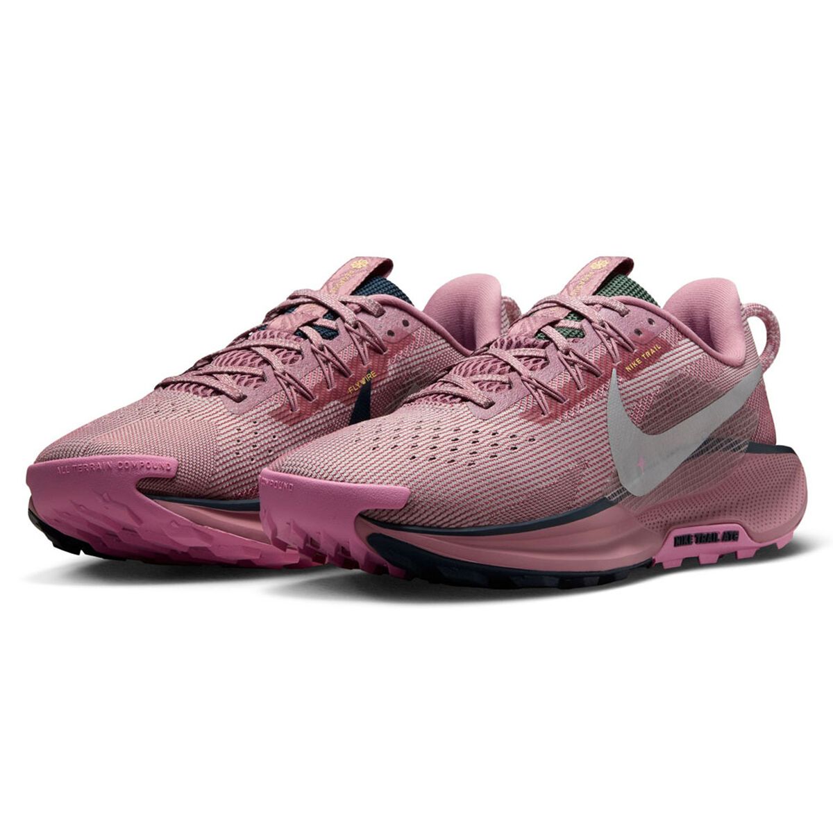 Nike Pegasus Trail 5 Womens Trail Running Shoes
