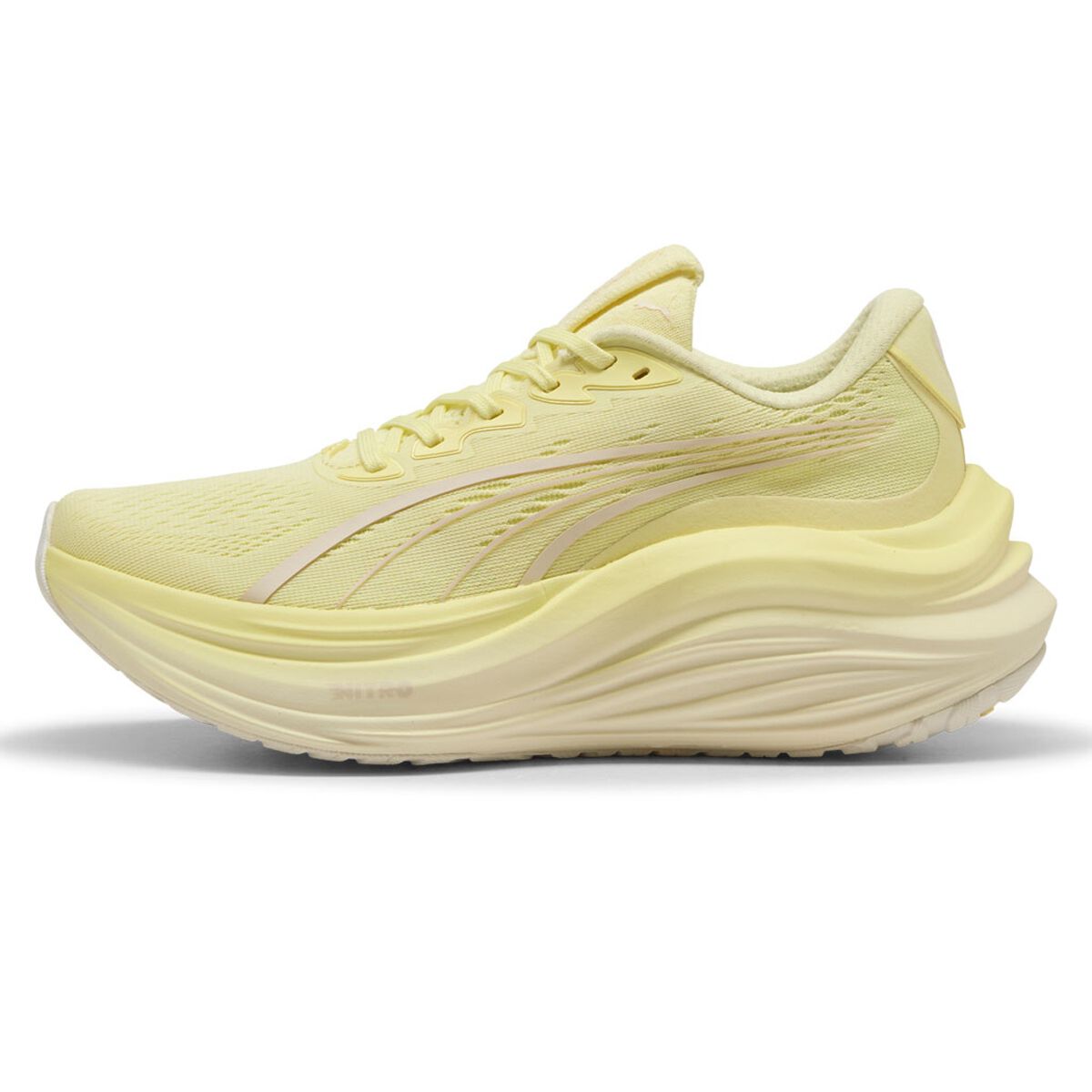 Puma MagMax NITRO Womens Running Shoes