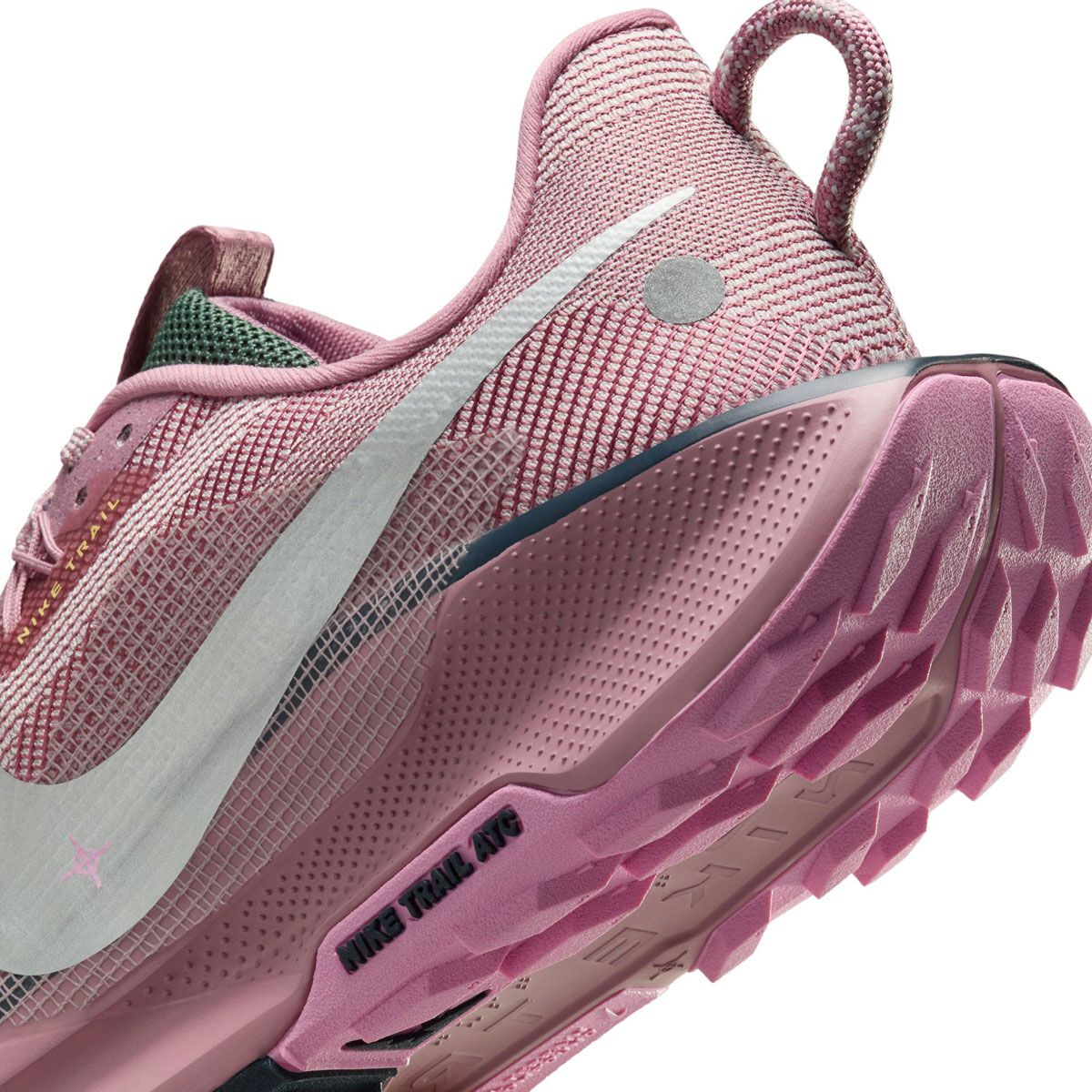 Nike Pegasus Trail 5 Womens Trail Running Shoes