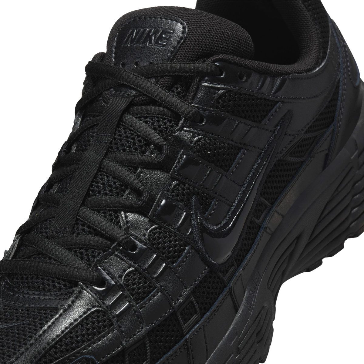Nike P-6000 Casual Shoes