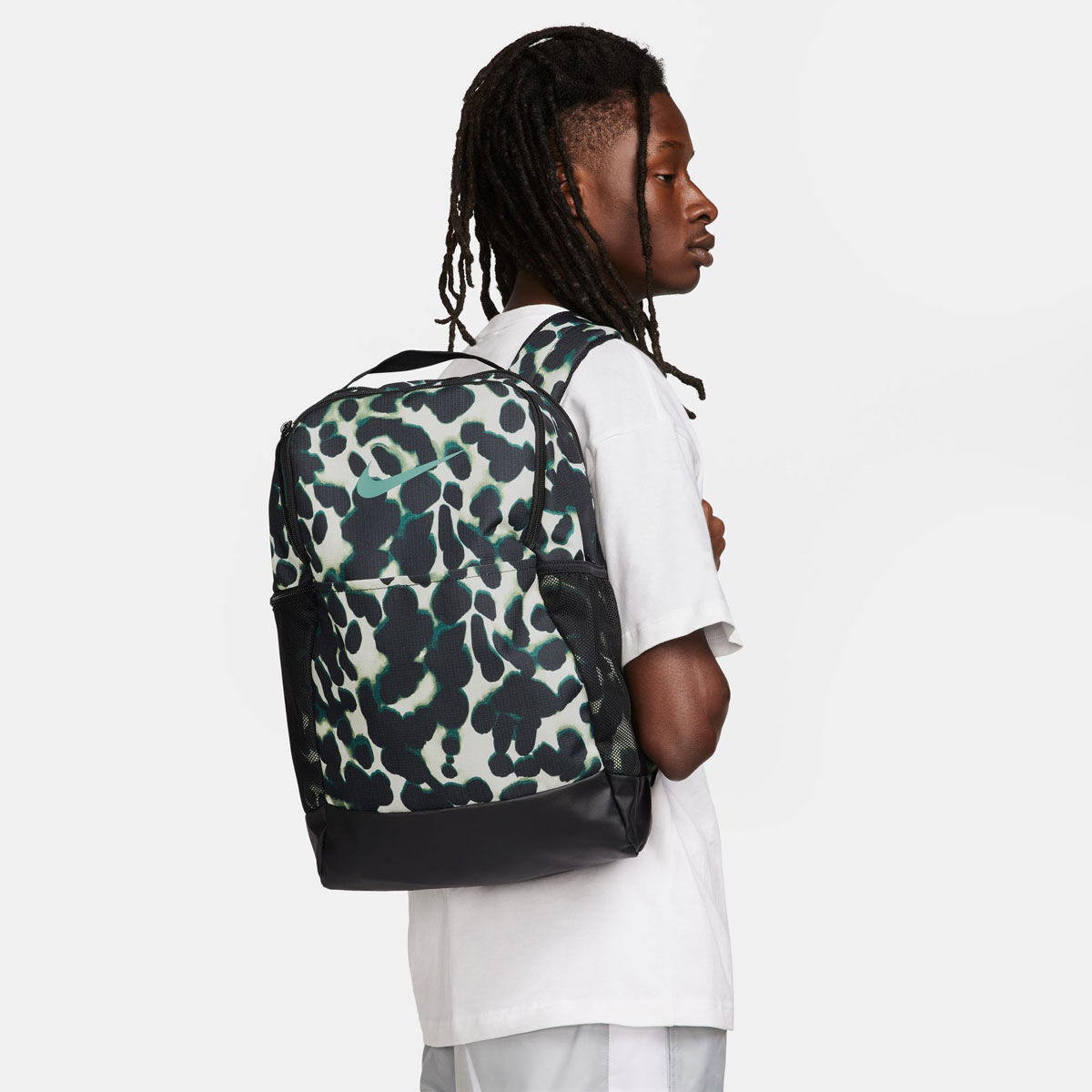 Nike Brasilia 9.5 Medium Backpack