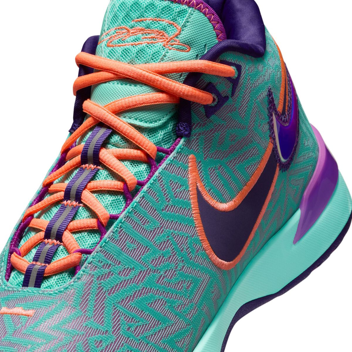 Nike LeBron NXXT Genisus Basketball Shoes