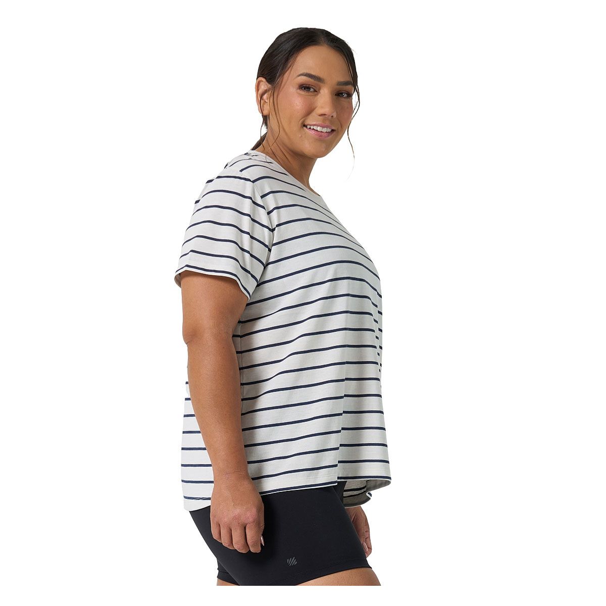 Ell/Voo Womens Jordan Tee