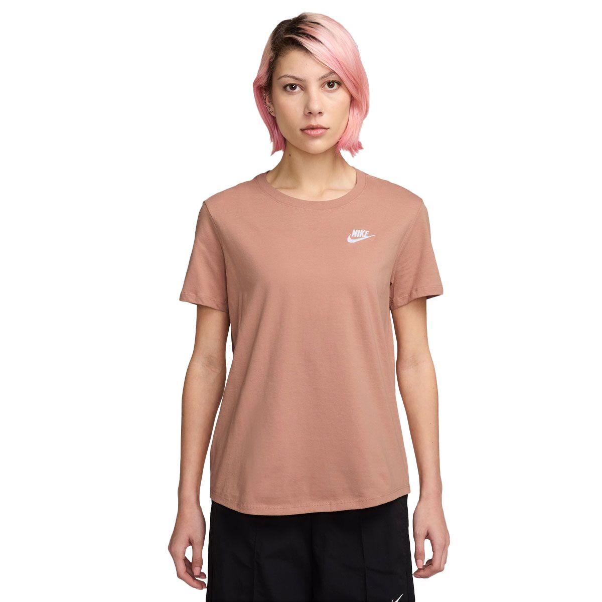 Nike Womens Sportswear Club Essentials Tee