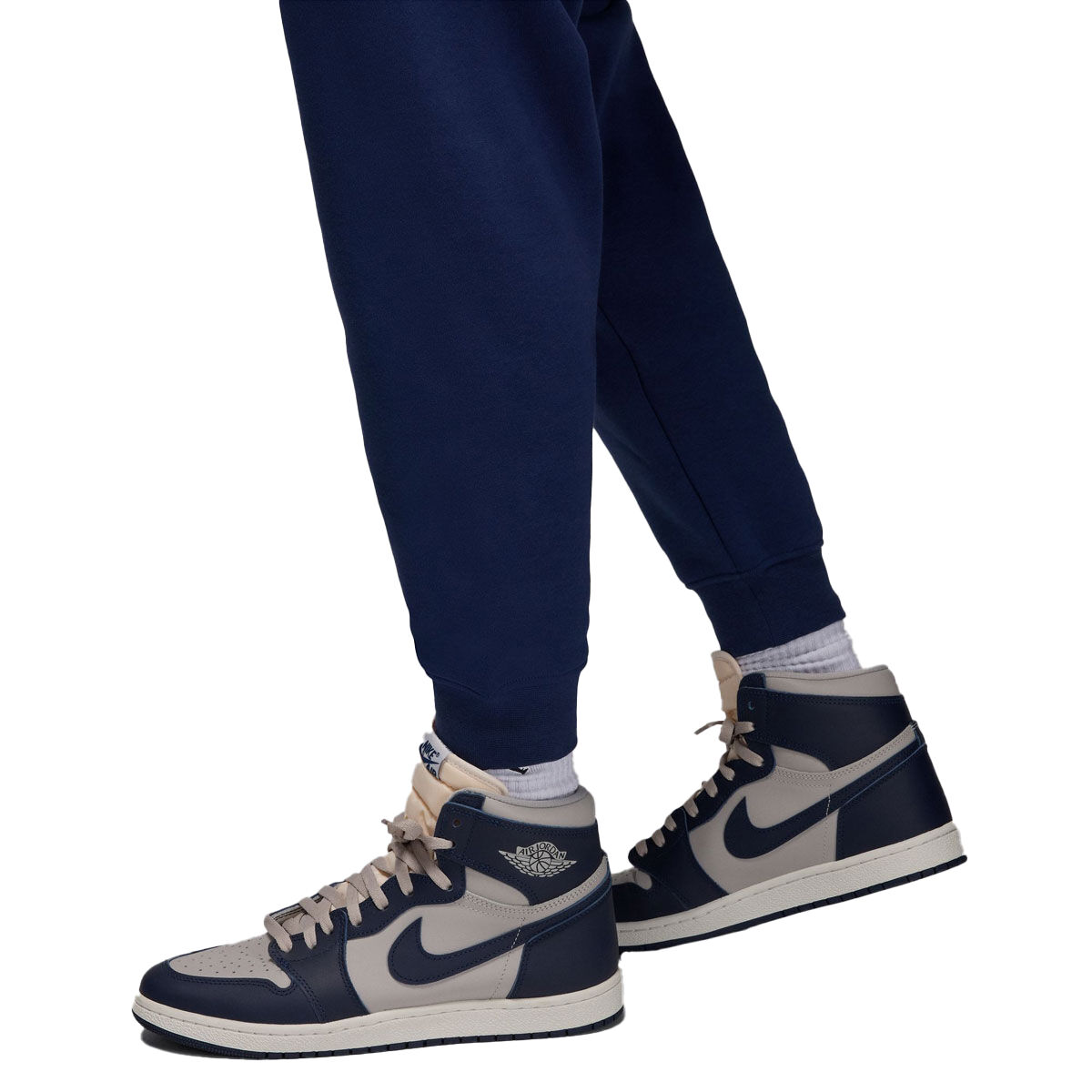 Jordan Mens Essential Baseline Fleece Track Pants