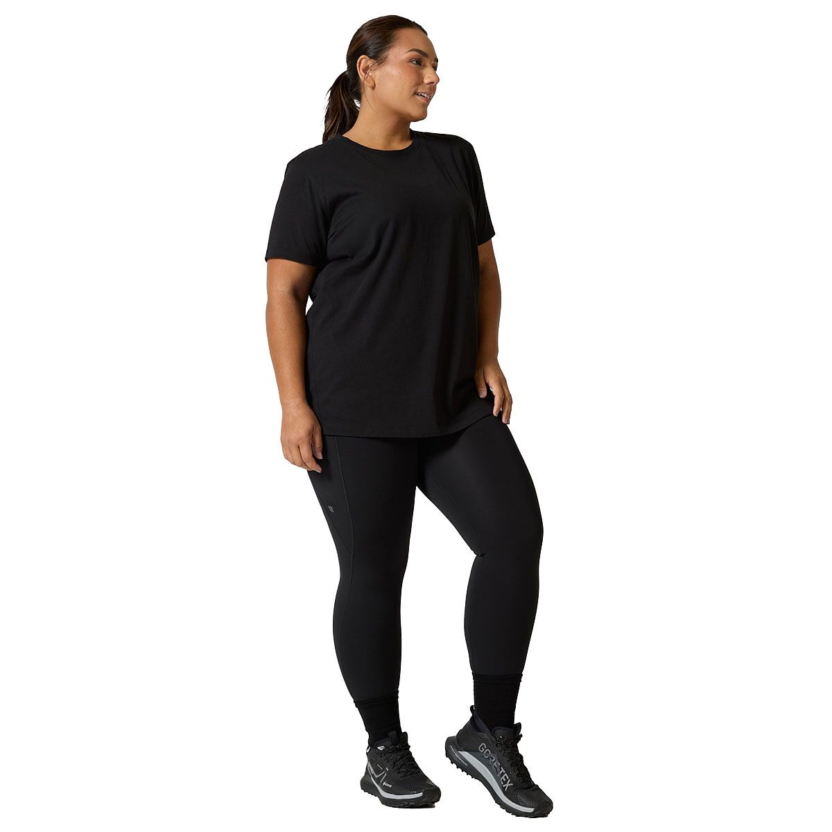 Ell/Voo Womens Essentials Training Long Tee