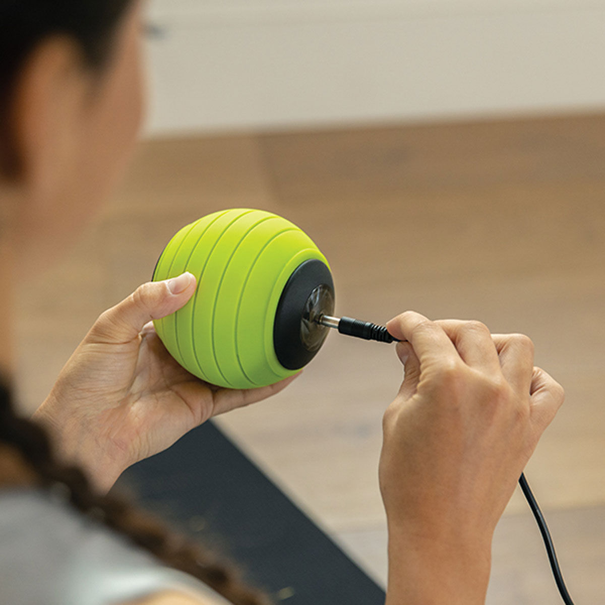 TriggerPoint MB Vibe Massage Ball